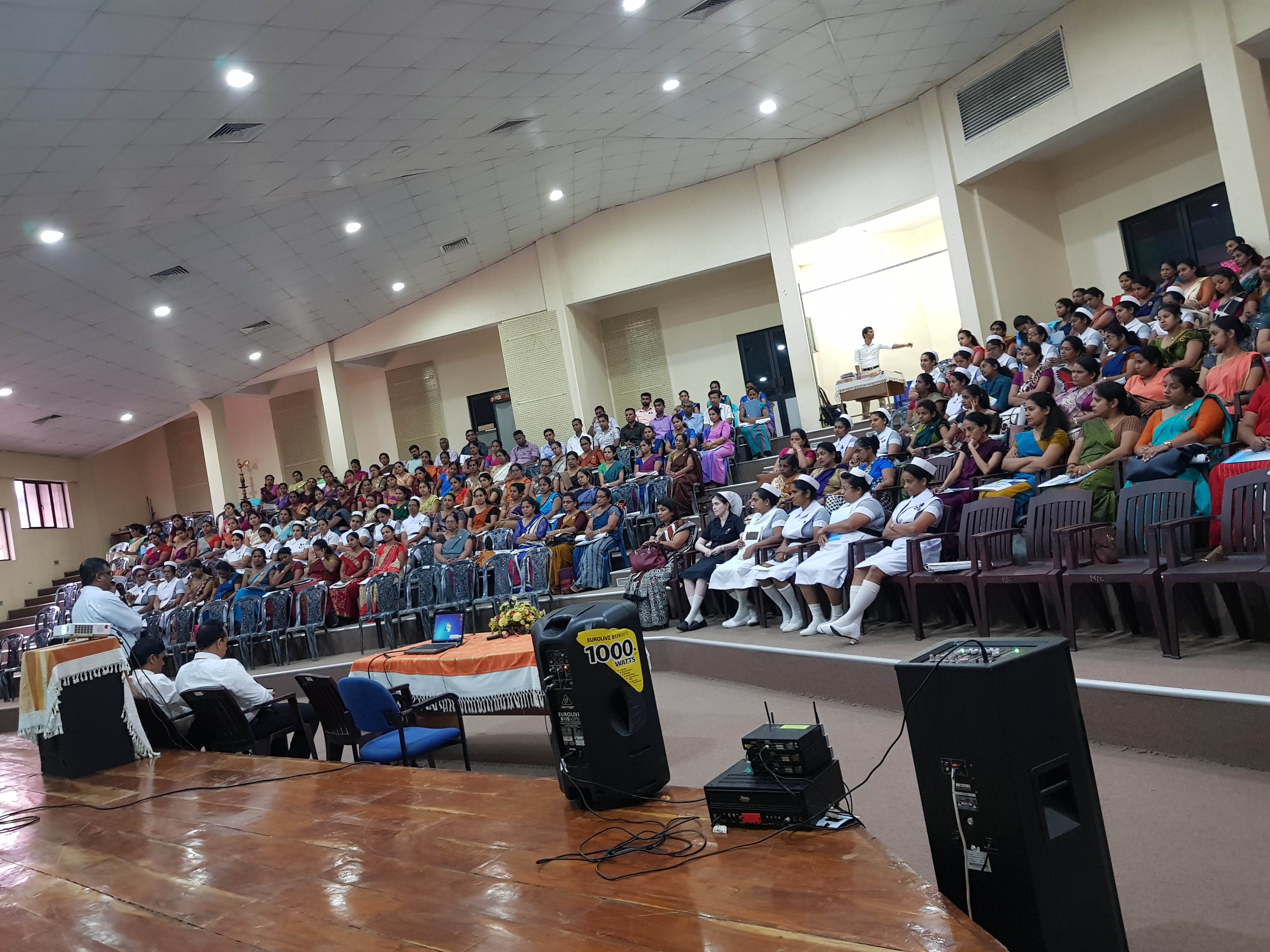 Smokeless tobacco and Areca nut cessation training programme for dental surgeons, Sirimavo Bandaranayake Children's Hospital